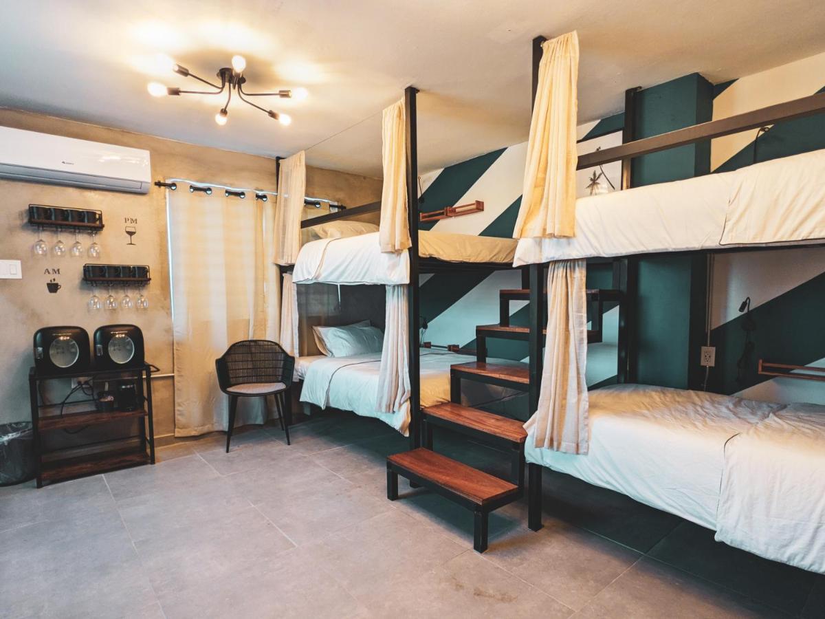 The Surfing Turtle Hotel Luquillo Ngoại thất bức ảnh