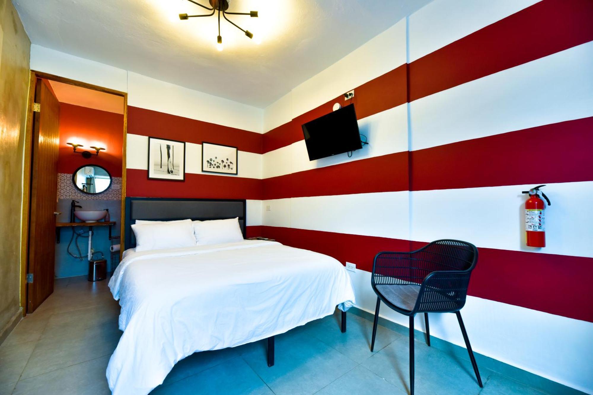 The Surfing Turtle Hotel Luquillo Ngoại thất bức ảnh