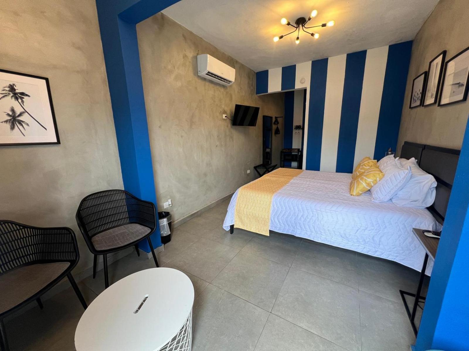 The Surfing Turtle Hotel Luquillo Ngoại thất bức ảnh