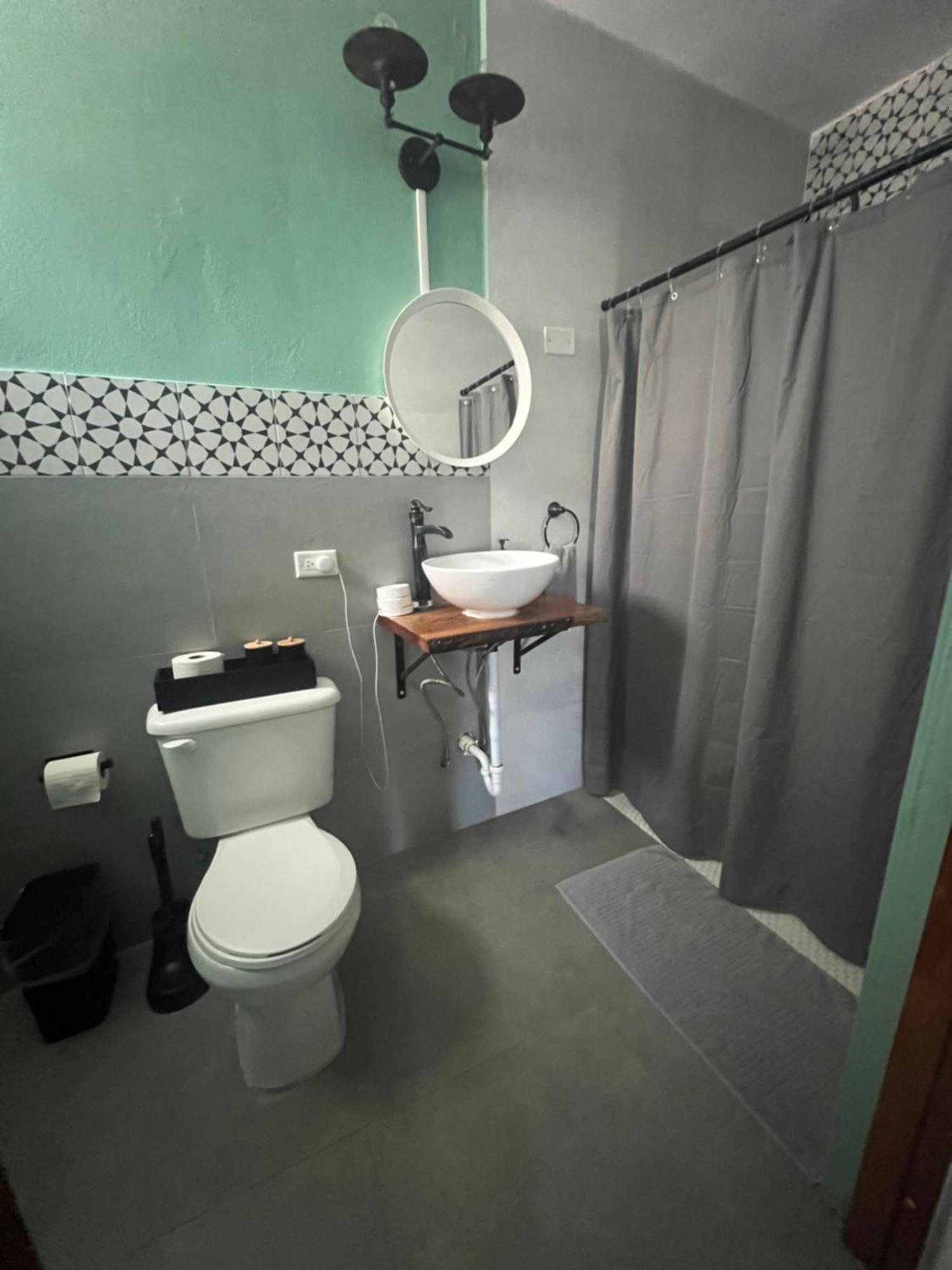 The Surfing Turtle Hotel Luquillo Ngoại thất bức ảnh